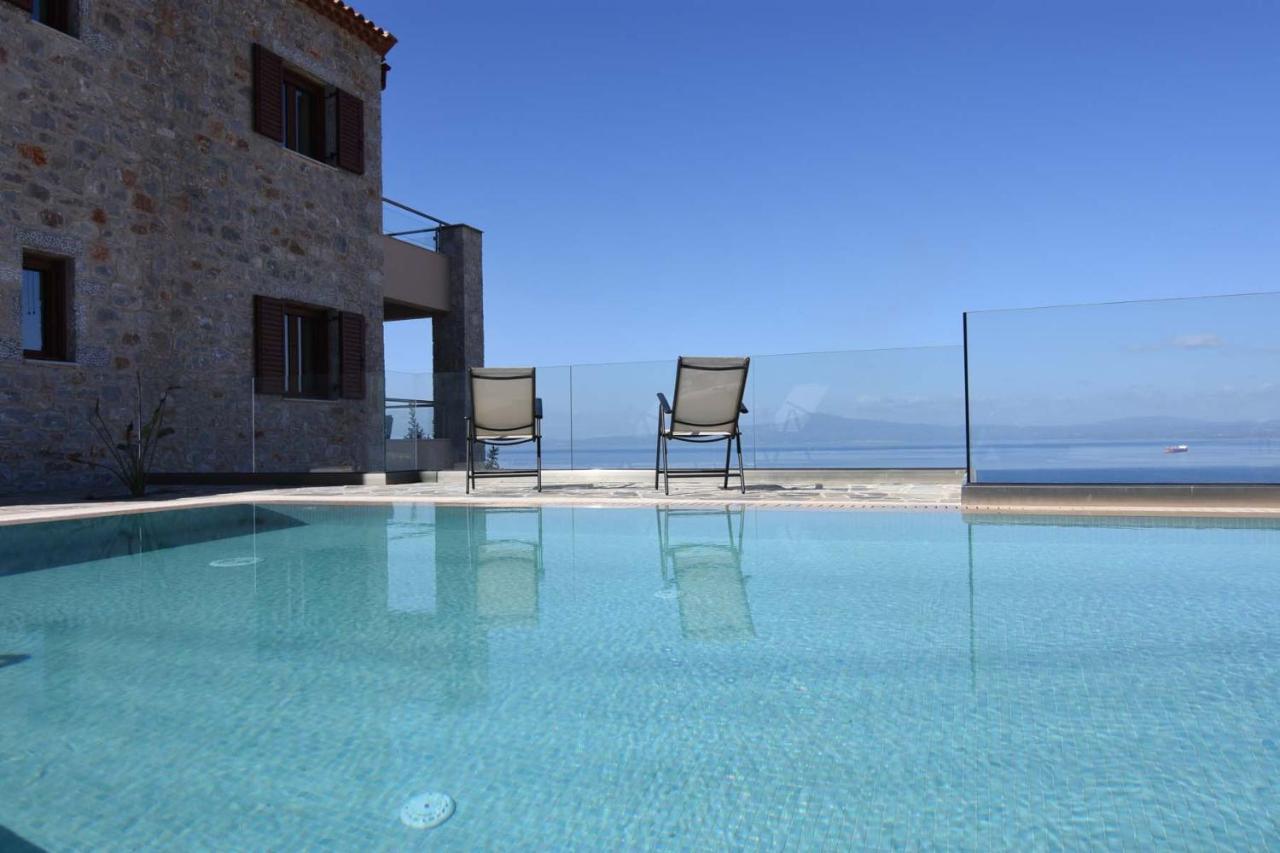 Villa Dafni - Infinite Sea Vistas With Private Pool Kalamata Exterior photo