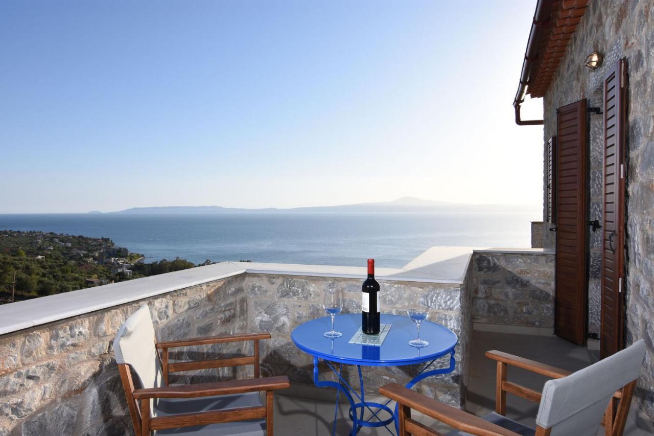 Villa Dafni - Infinite Sea Vistas With Private Pool Kalamata Exterior photo